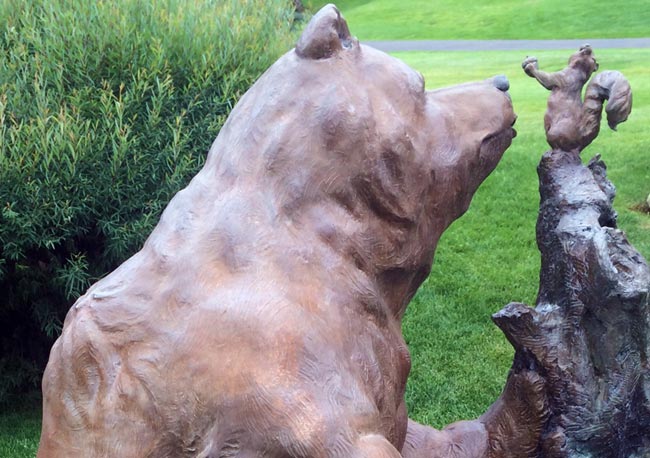 bear-statue-cleaning-before